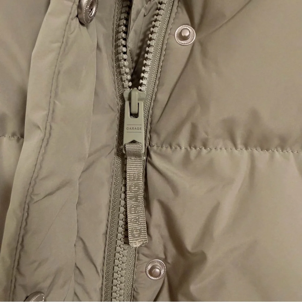 Garage Cropped Puffer Jacket in Sage - Picture 11 of 12